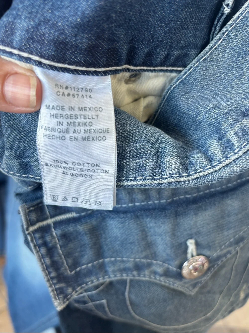 True Religion Men's Medium Blue Washed Relaxed Jeans